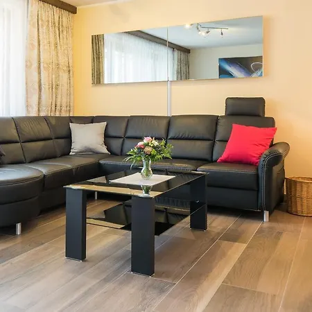 Haus Adora Apartman *