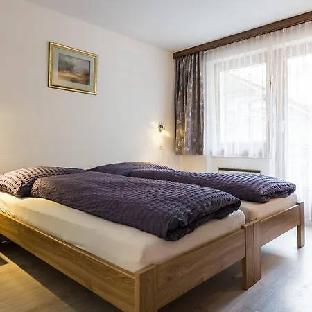 Apartman Haus Adora *