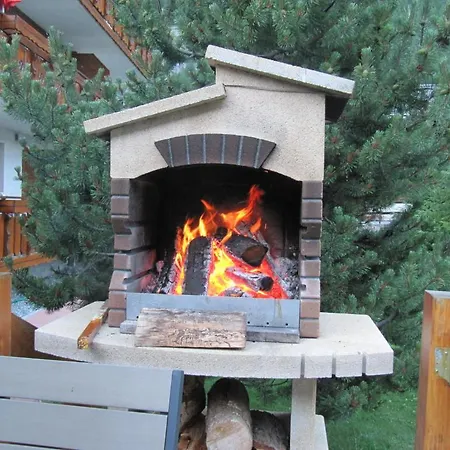 Apartment Haus Adora