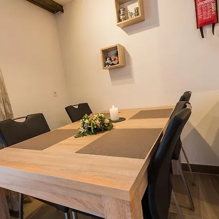 Haus Adora Saas-Almagell