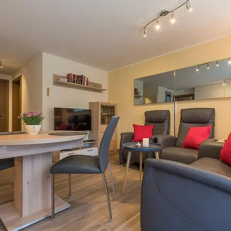 Haus Adora Saas-Almagell